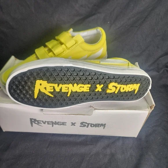 Revenge Of The Storm Size 9 Men Shoes‎ Yellow